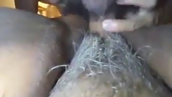 Afroamerická Zrelá Latinskoamerická Žena Sa Zapája Do Cudzoložstva